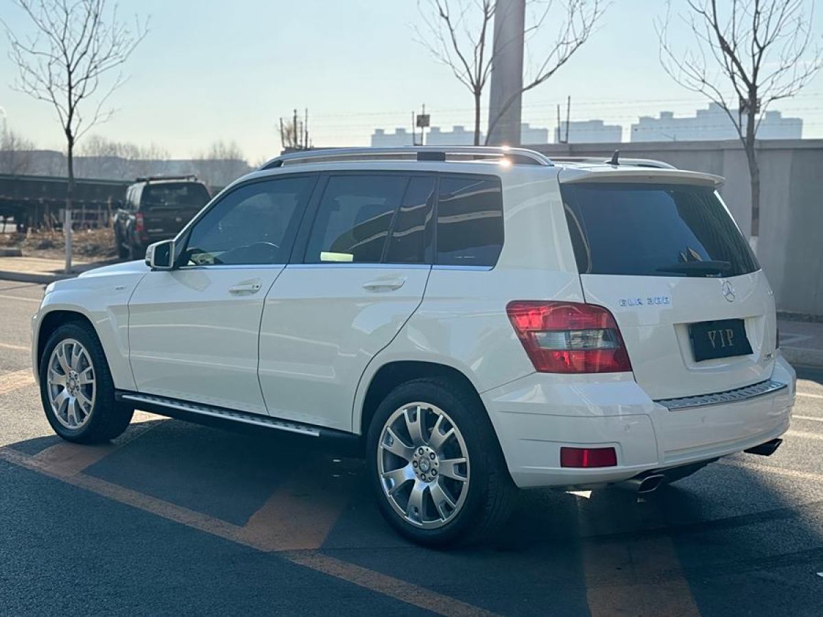 奔馳 奔馳GLK級(jí)  2012款 GLK 300 4MATIC 時(shí)尚型圖片