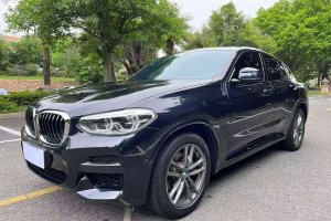 寶馬X4 寶馬 xDrive25i M運(yùn)動(dòng)套裝