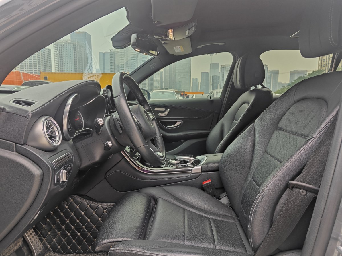 奔馳 奔馳GLC  2019款 GLC 260 4MATIC 動(dòng)感型圖片