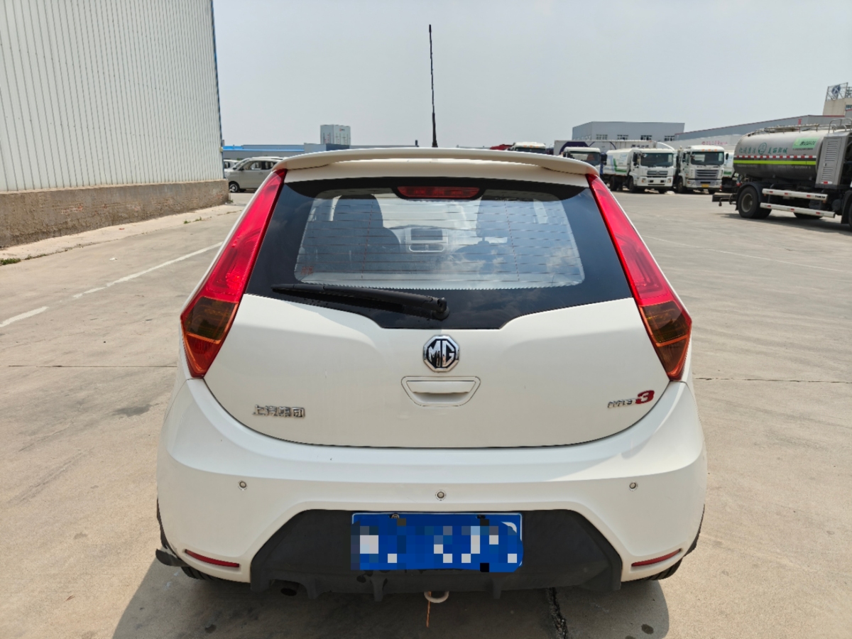 名爵 名爵3  2013款 MG3 1.3L舒適版圖片