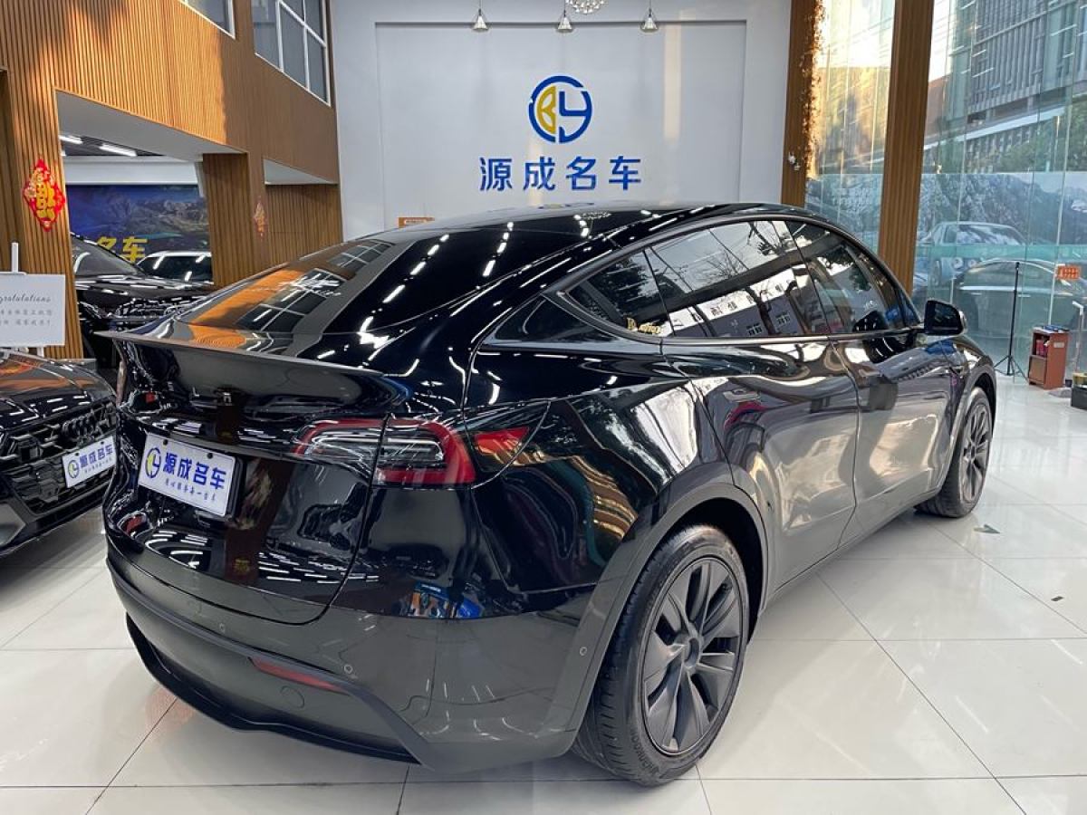 特斯拉 Model 3  2023款 長(zhǎng)續(xù)航煥新版 雙電機(jī)全輪驅(qū)動(dòng)圖片