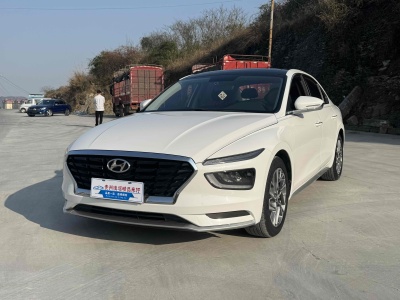 2021年6月 現(xiàn)代 名圖 1.8L CVT精英版GLX圖片