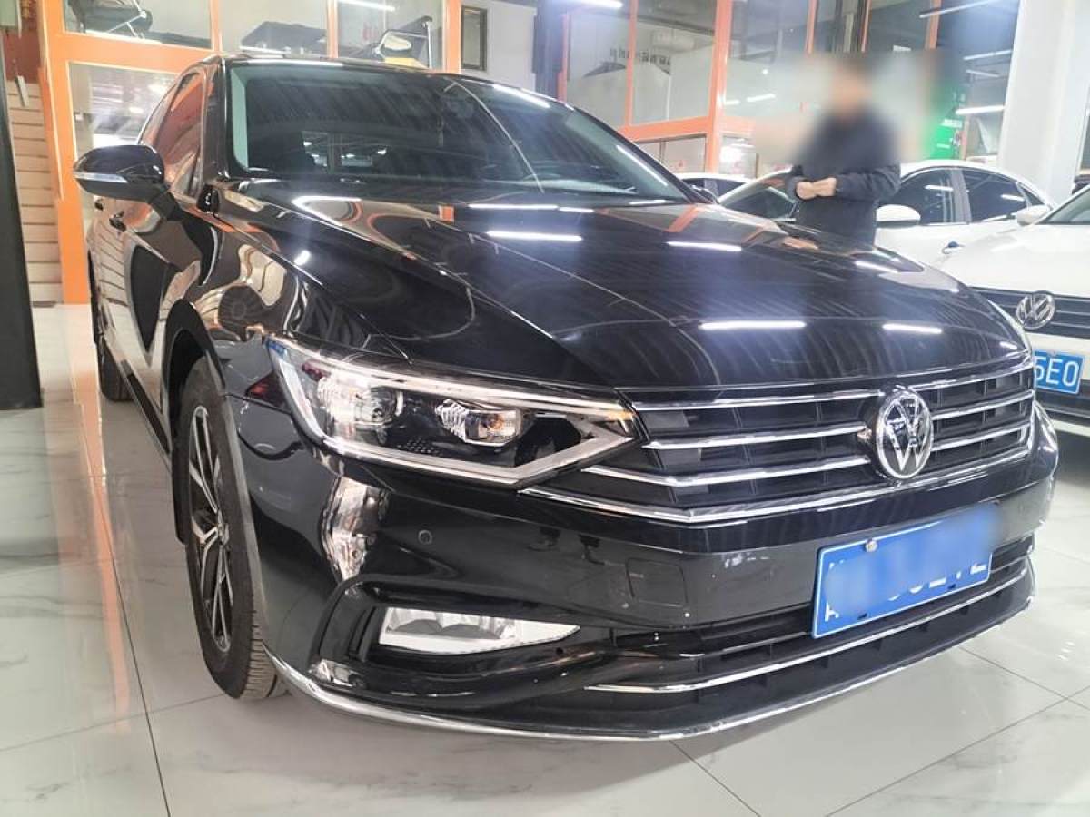 大眾 邁騰  2020款 330TSI DSG 領(lǐng)先型圖片