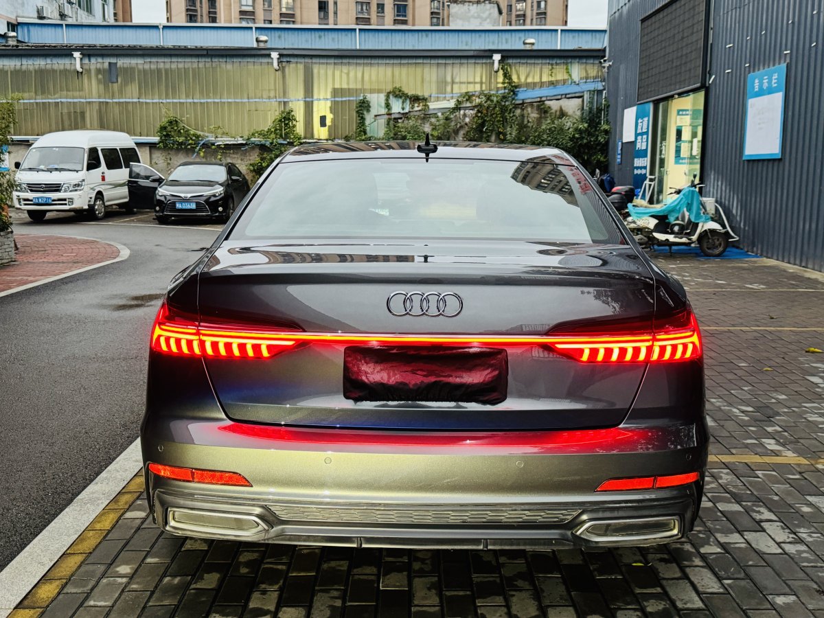 奥迪 奥迪A6L  2019款 45 TFSI 臻选动感型图片