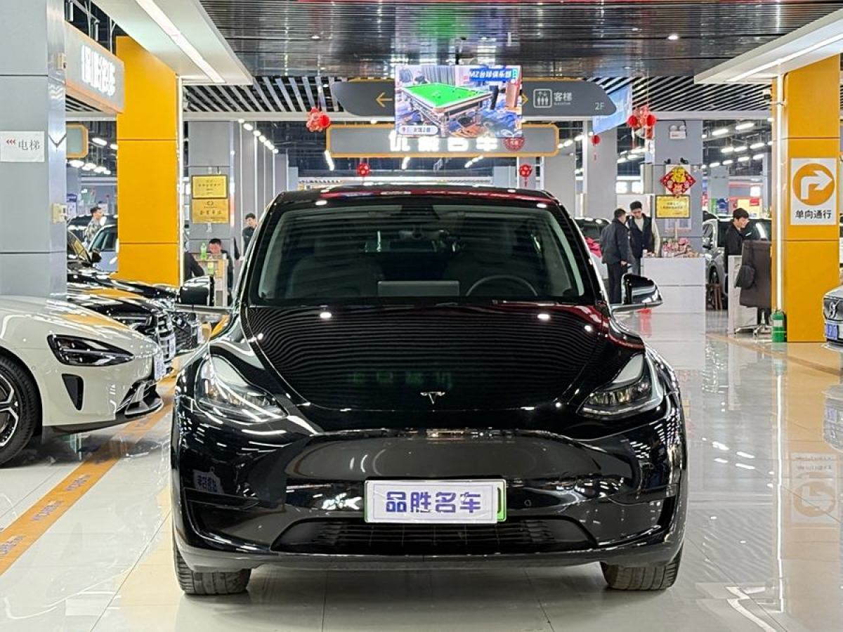 2022年2月特斯拉 Model 3  2022款 后輪驅(qū)動版