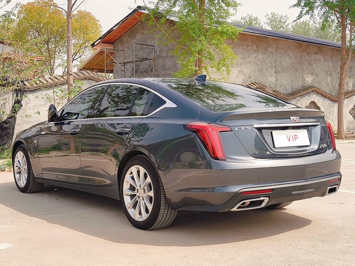 凱迪拉克 CT5  2023款 28T 豪華型（標(biāo)準(zhǔn)版）圖片
