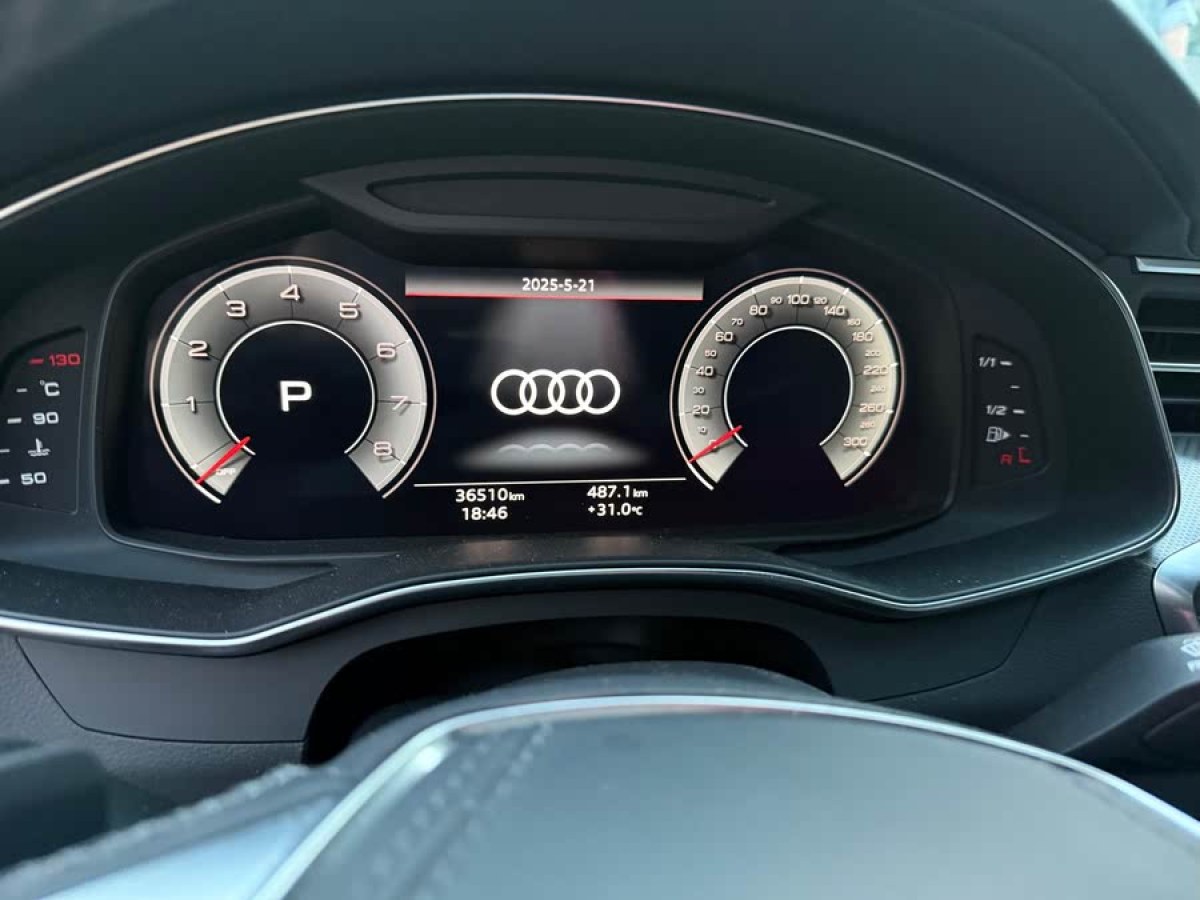 奧迪 奧迪A6L  2023款 改款 45 TFSI quattro 臻選動感型圖片