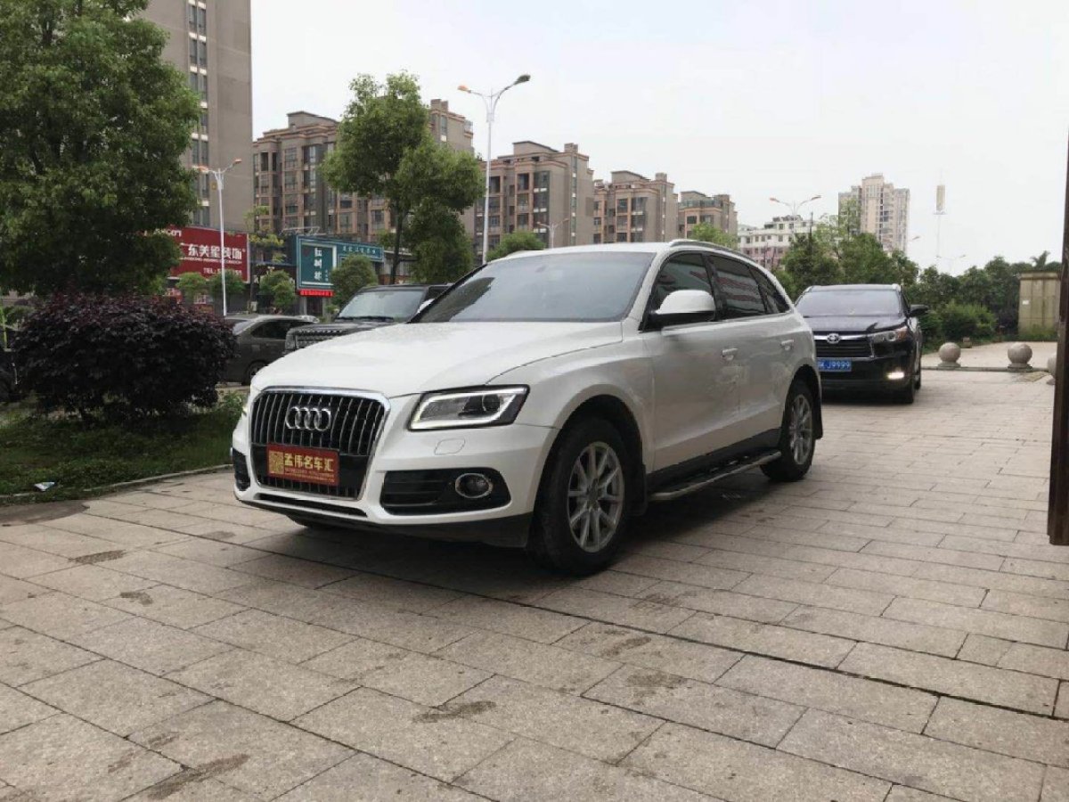 奧迪 奧迪Q5  2015款 40 TFSI 進(jìn)取型圖片