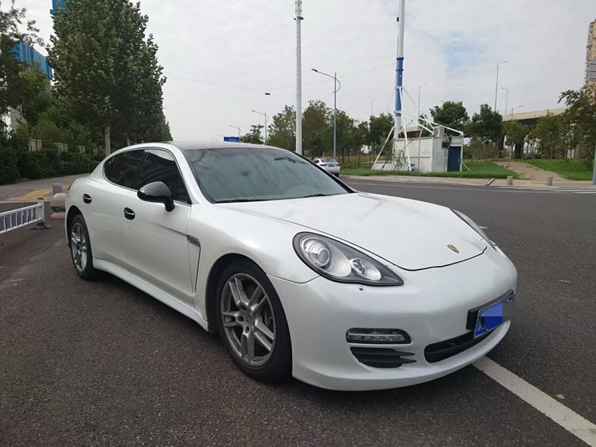 2011年4月保時(shí)捷 Panamera  2010款 Panamera 4 3.6L