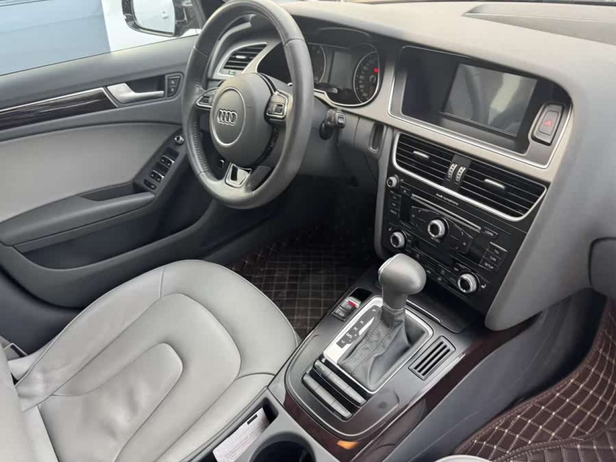 奧迪 奧迪A4L  2015款 35 TFSI 自動(dòng)舒適型圖片