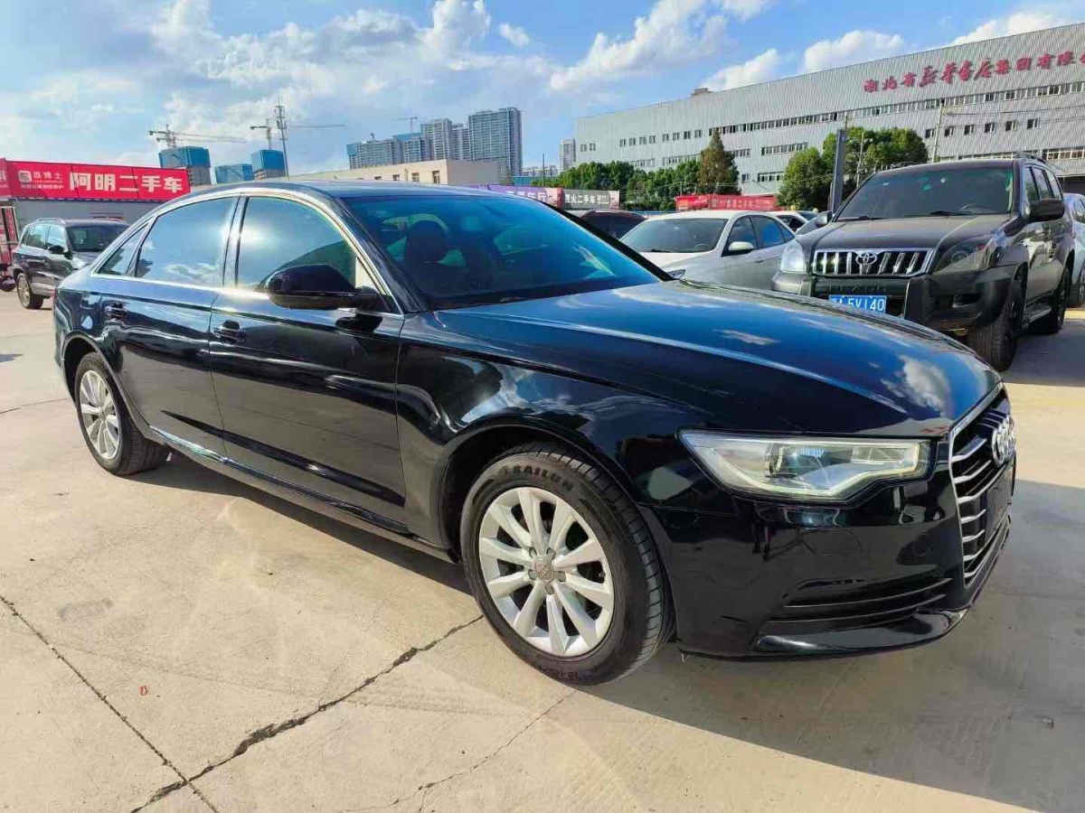 奧迪 奧迪A6L  2014款 TFSI 標(biāo)準(zhǔn)型圖片