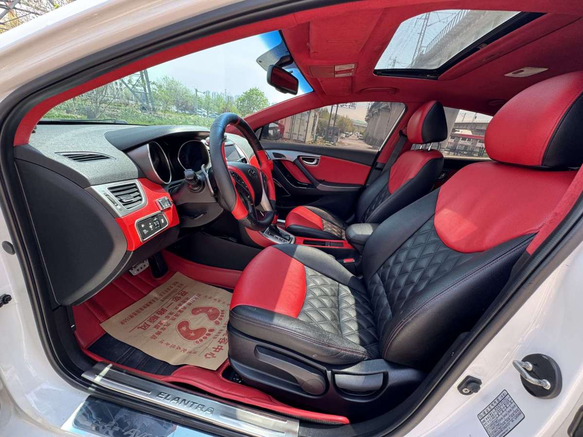 現(xiàn)代 朗動  2016款 1.6L 自動尊貴型圖片