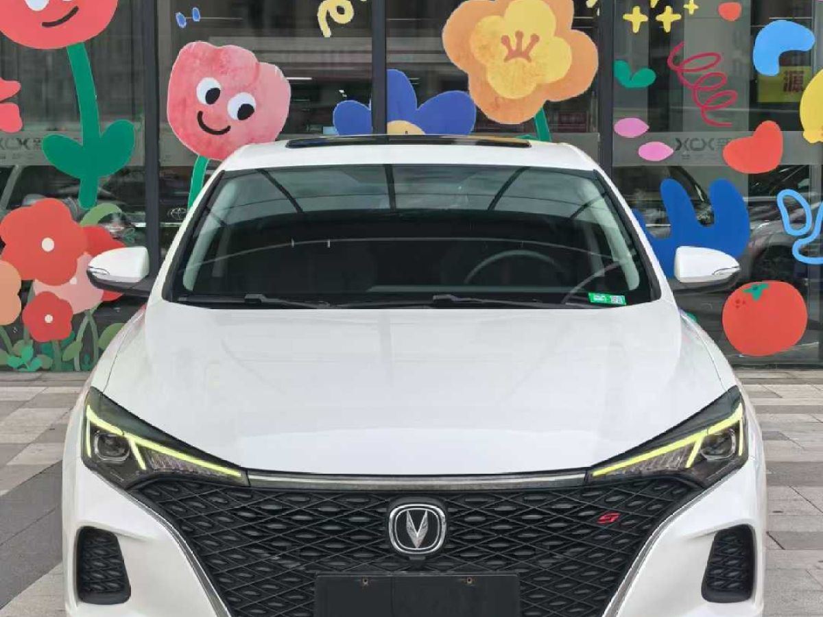 長(zhǎng)安 逸動(dòng)  2020款 PLUS 1.6L GDI 手動(dòng)精英型圖片