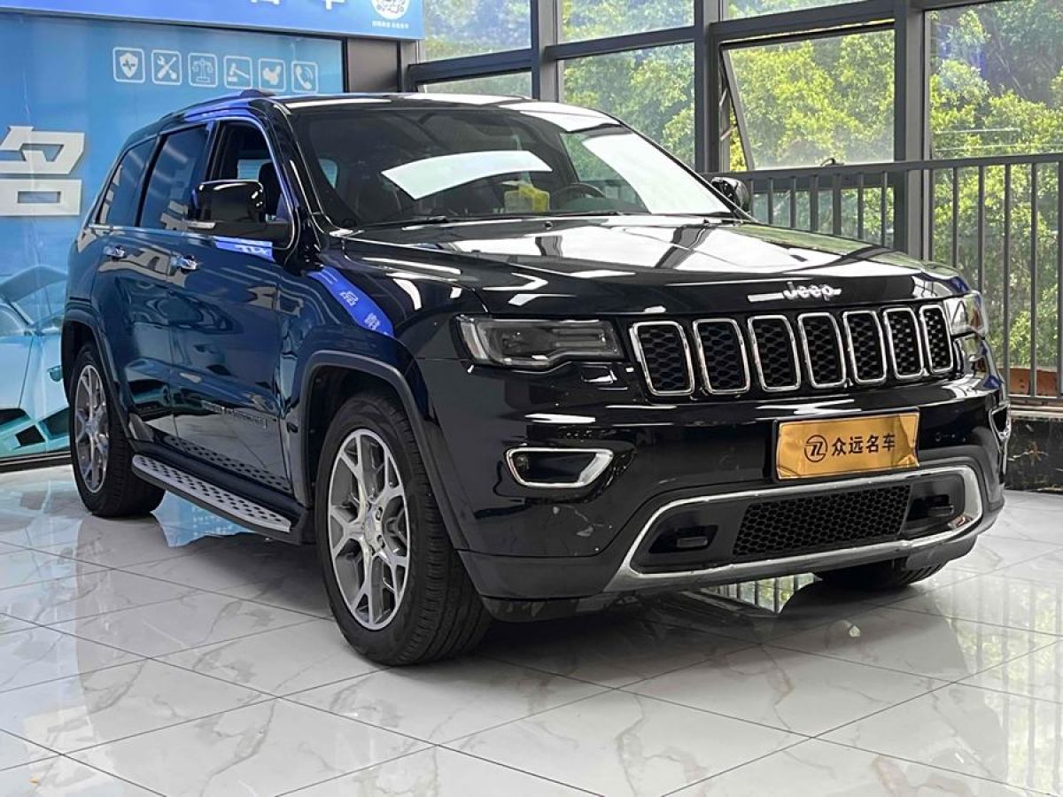 2021年6月Jeep 大切諾基  2020款 3.0L 專業(yè)導(dǎo)航版