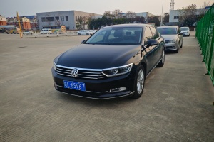 迈腾 大众  330TSI DSG 豪华型 国VI