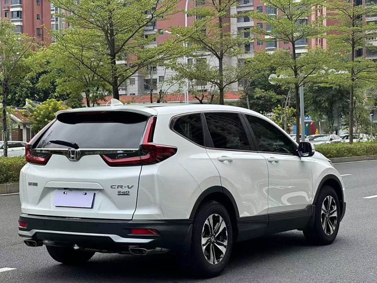 2022年3月本田 CR-V  2017款 240TURBO CVT兩驅(qū)都市版