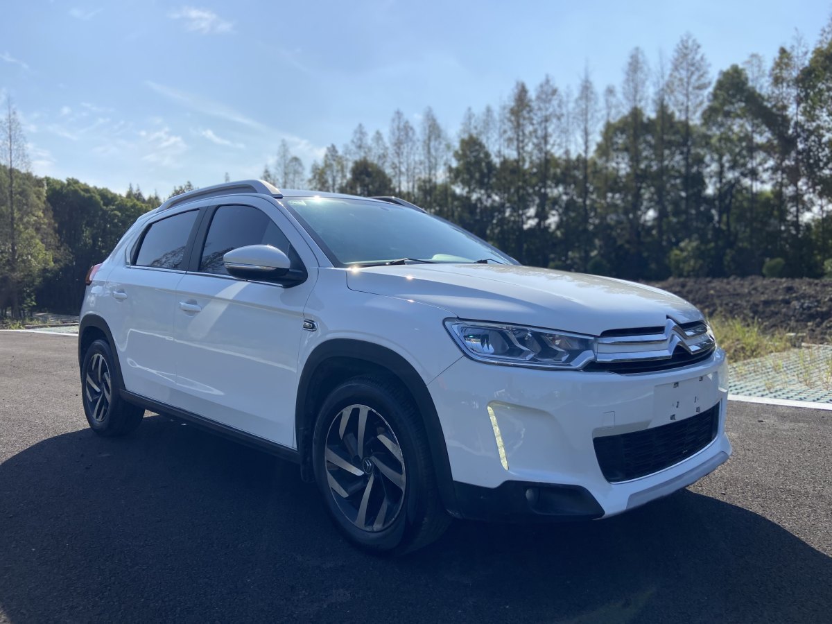 雪鐵龍 C3-XR  2015款 1.6L 自動時尚型圖片