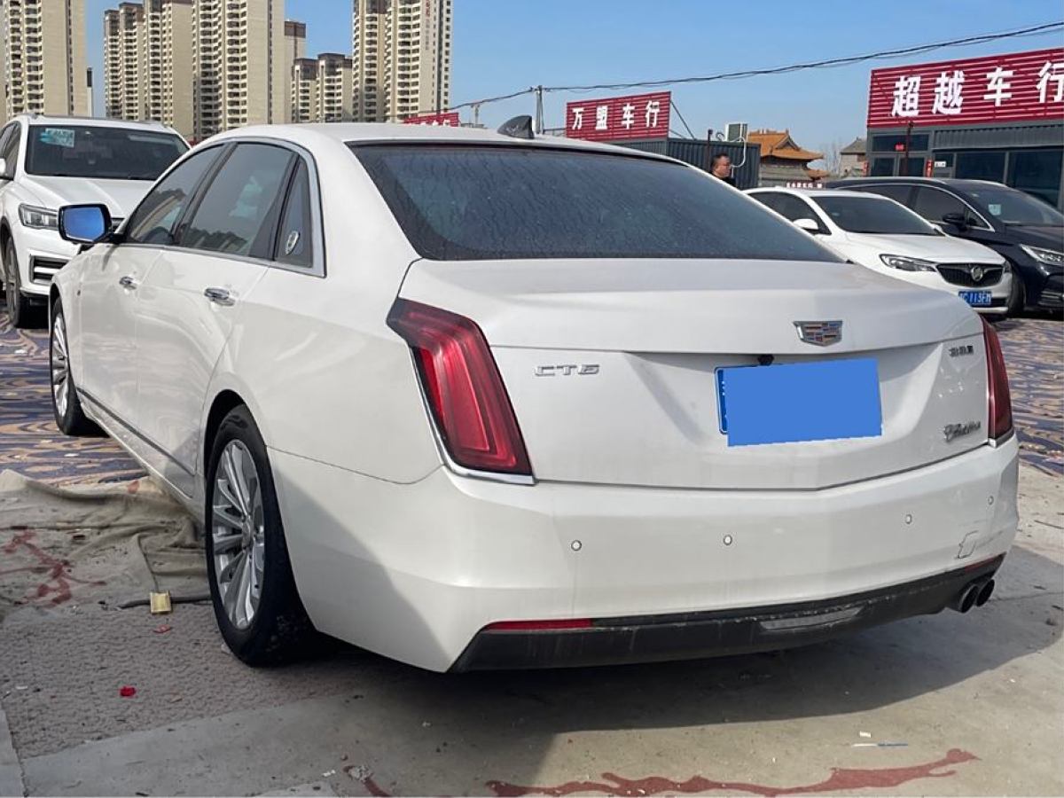 凱迪拉克 CT6  2017款 28T 時(shí)尚型圖片