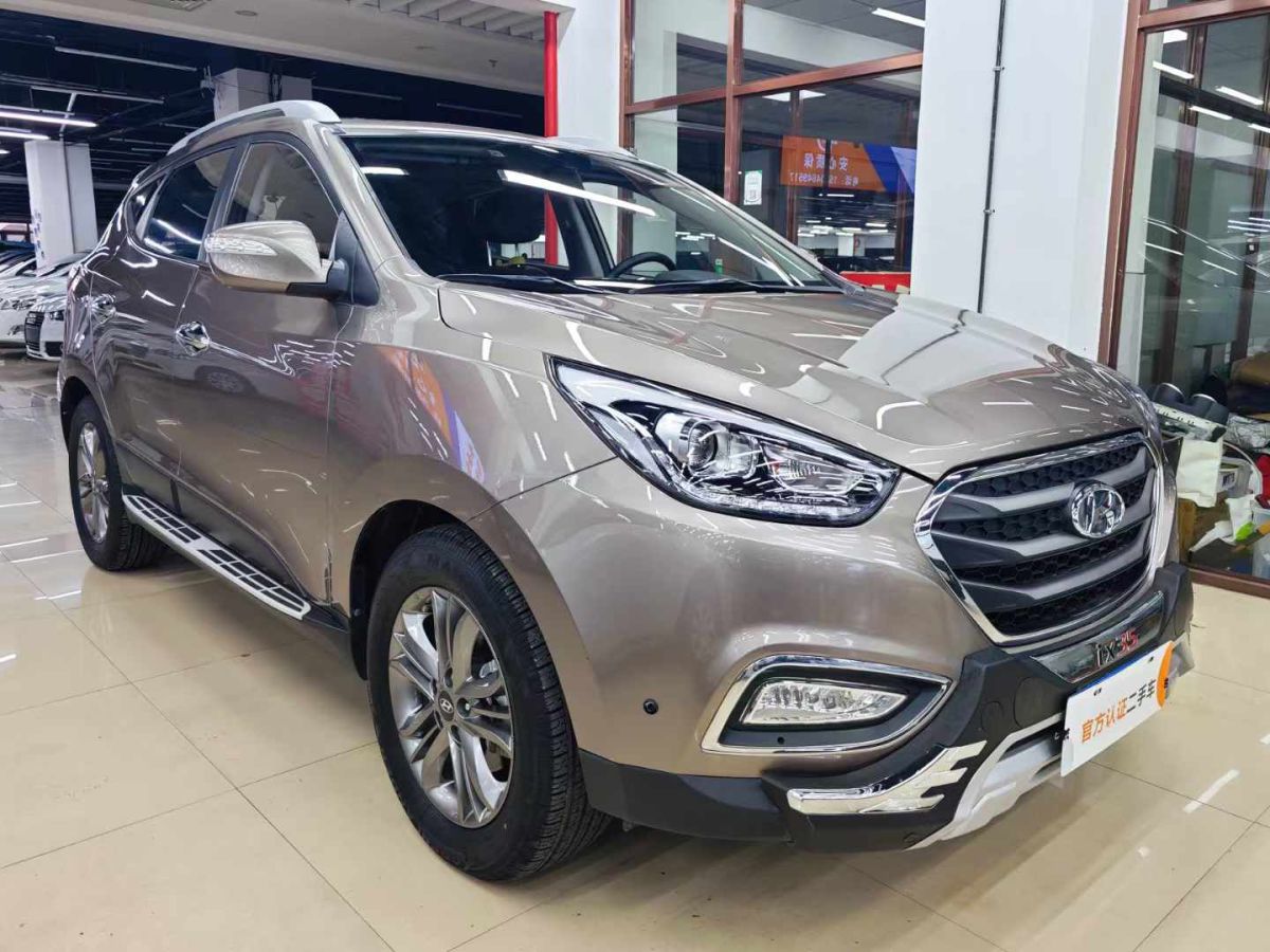 現(xiàn)代 ix35  2015款 2.0 GLS 四驅(qū)智能型圖片