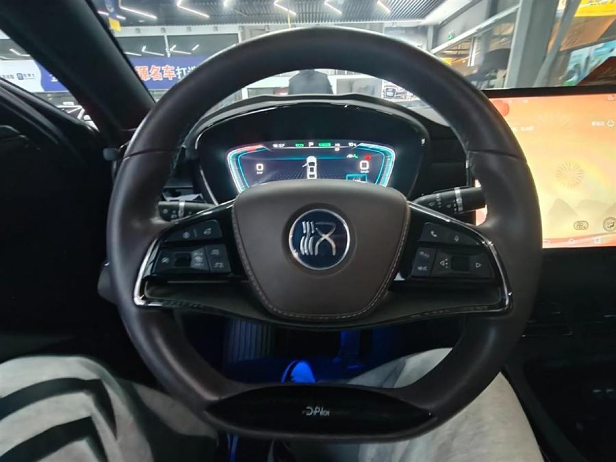 比亞迪 漢  2020款 EV 超長續(xù)航版尊貴型圖片