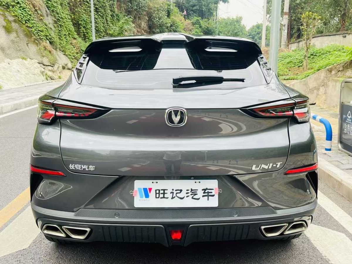 2022年2月長(zhǎng)安 UNI-T  2022款 1.5T 旗艦型