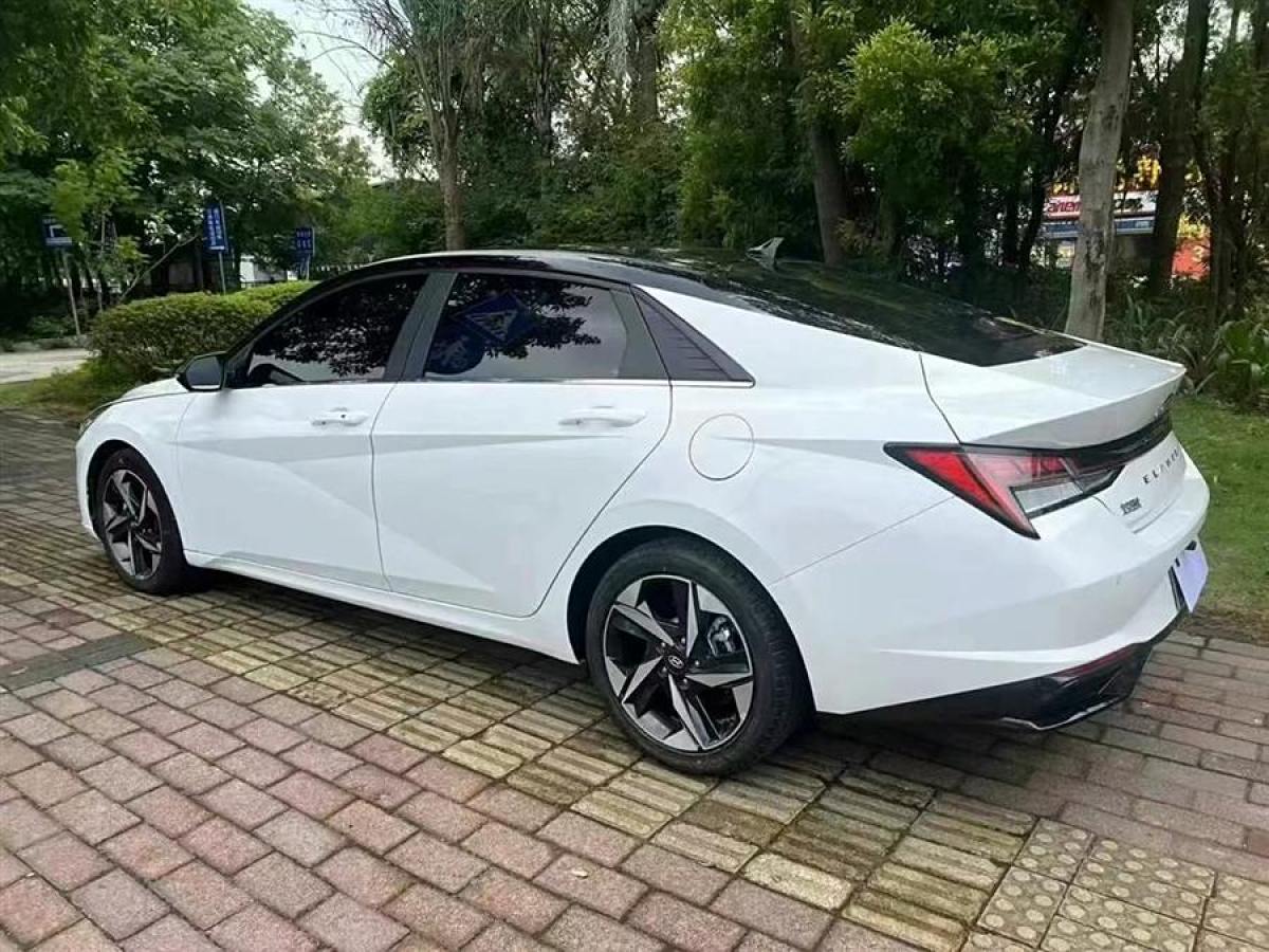 現(xiàn)代 伊蘭特  2022款 1.5L CVT LUX尊貴版圖片