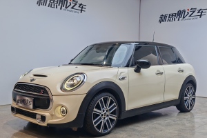 MINI MINI 2.0T COOPER S 藝術(shù)家 五門版