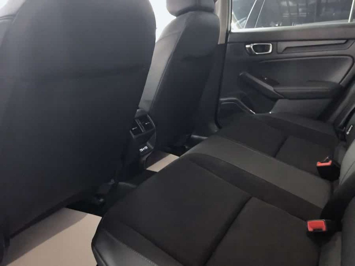 本田 型格  2023款 240TURBO CVT幻夜?科技版圖片