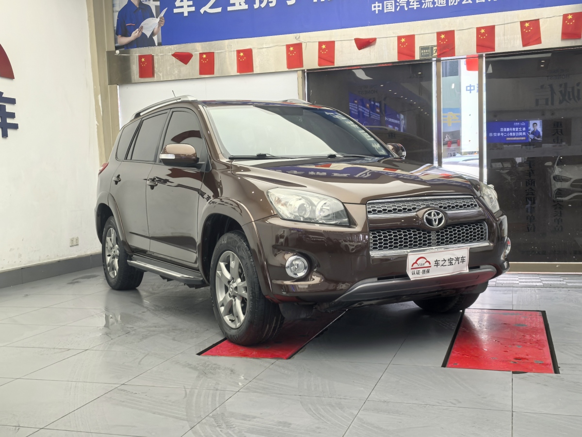 豐田 RAV4  2012款 2.0 四驅(qū)炫裝版圖片