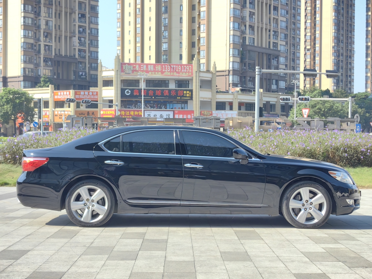 雷克薩斯 LS  2006款 460L 尊貴版圖片