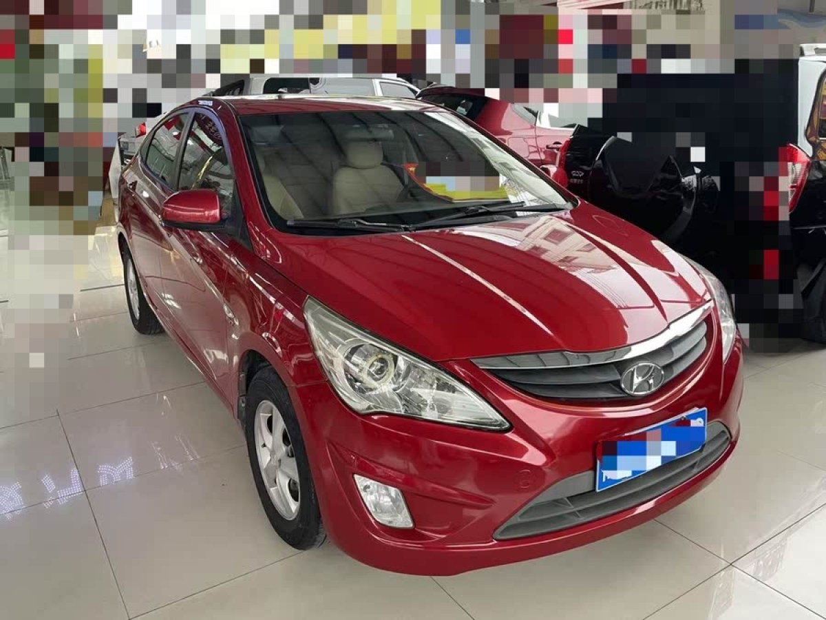 現(xiàn)代 瑞納  2010款 三廂 1.4L 自動時尚型GT圖片