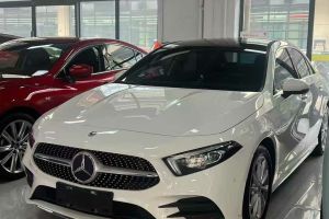 奔馳A級(jí) 奔馳 A 220 4MATIC