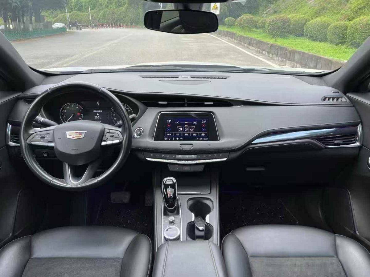 凱迪拉克 XT5  2021款 2.0T 兩驅(qū)豪華型圖片