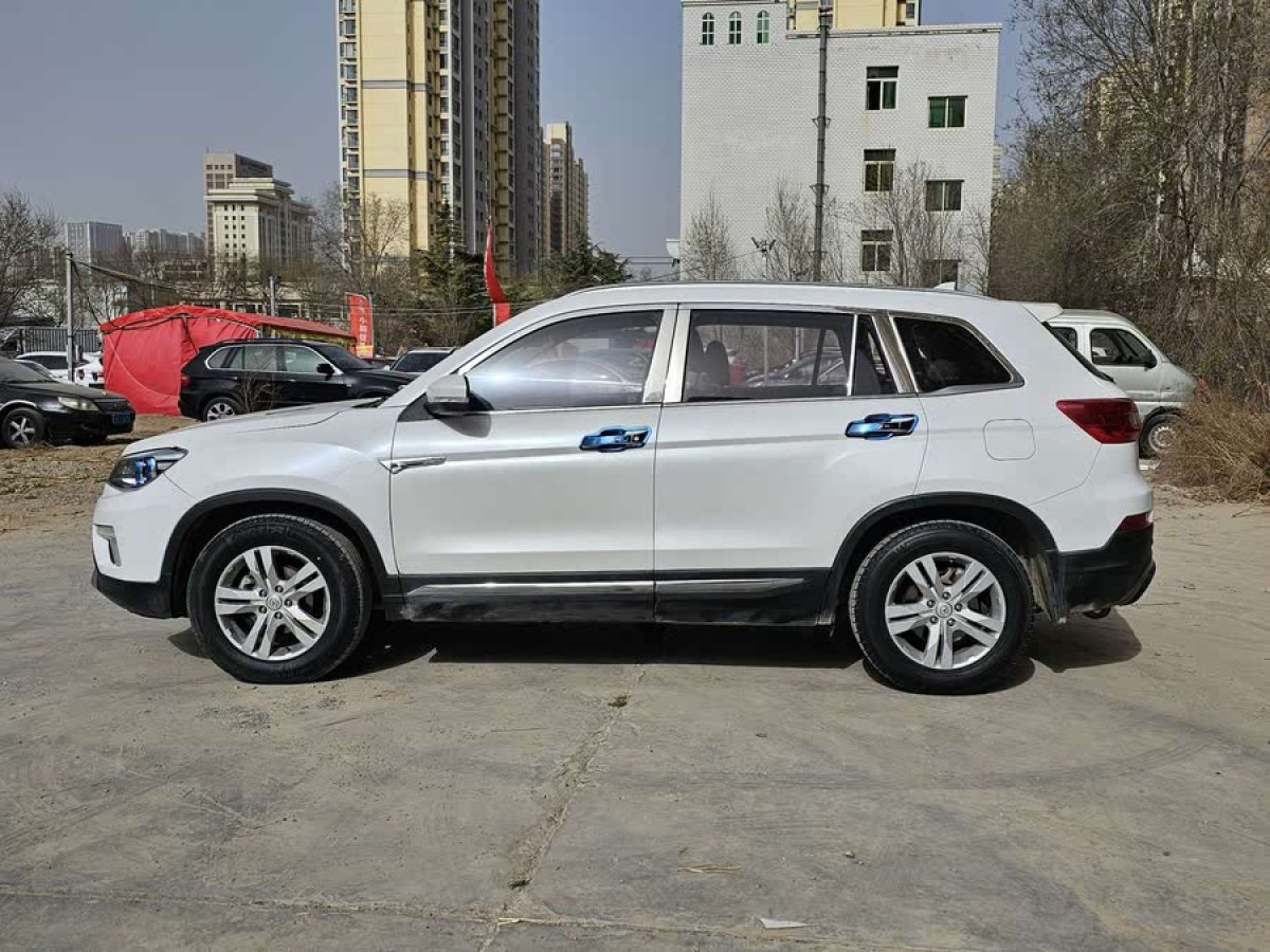 長安 CS75  2016款 1.5T 手動鋒尚型圖片