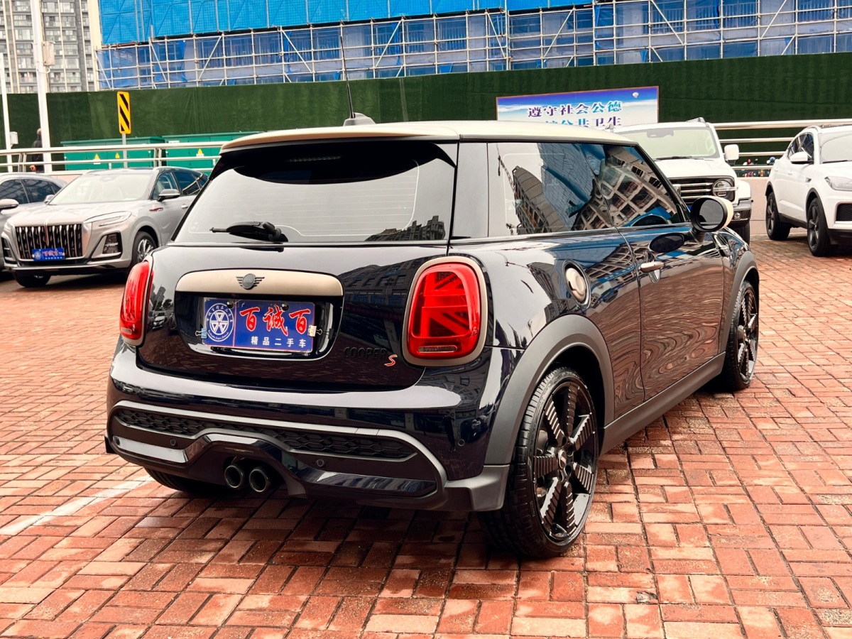 MINI MINI  2023款 2.0T COOPER S 藝術家圖片