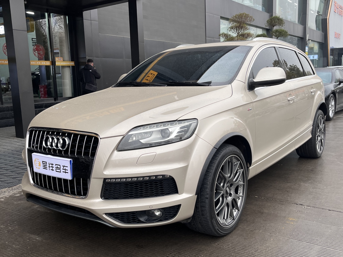 奧迪 奧迪Q7  2012款 3.0 TFSI 專(zhuān)享型(200kW)圖片