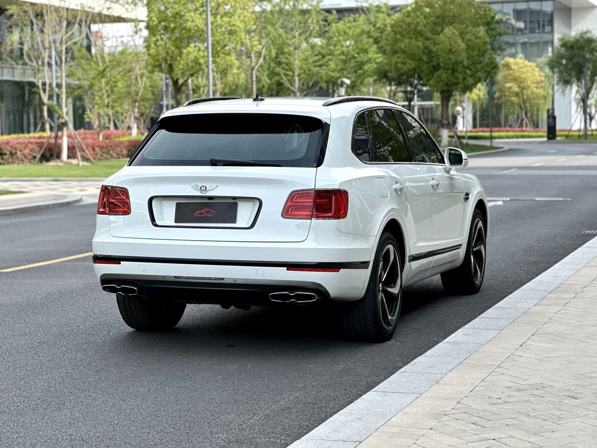 賓利 添越  2018款 4.0T V8圖片