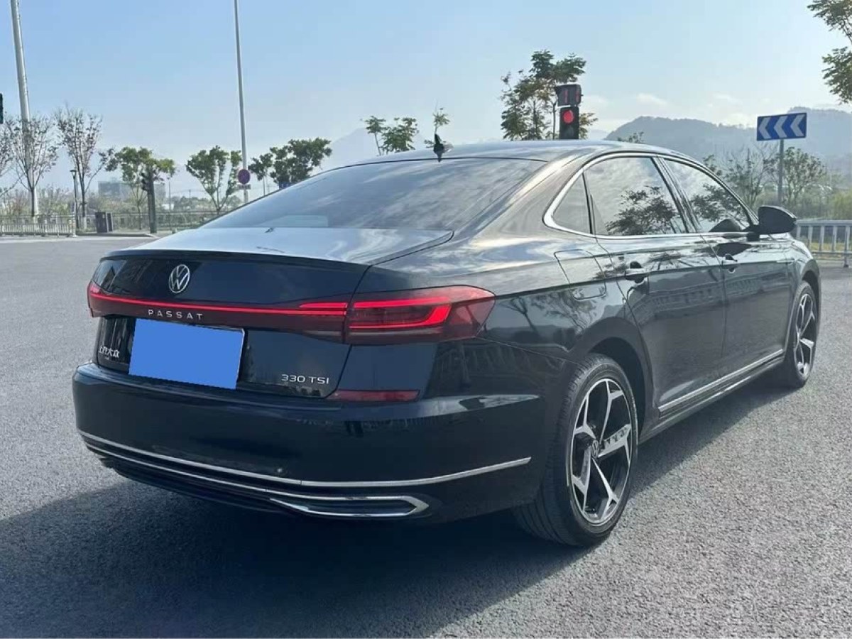 大眾 帕薩特  2023款 改款 330TSI 精英版圖片