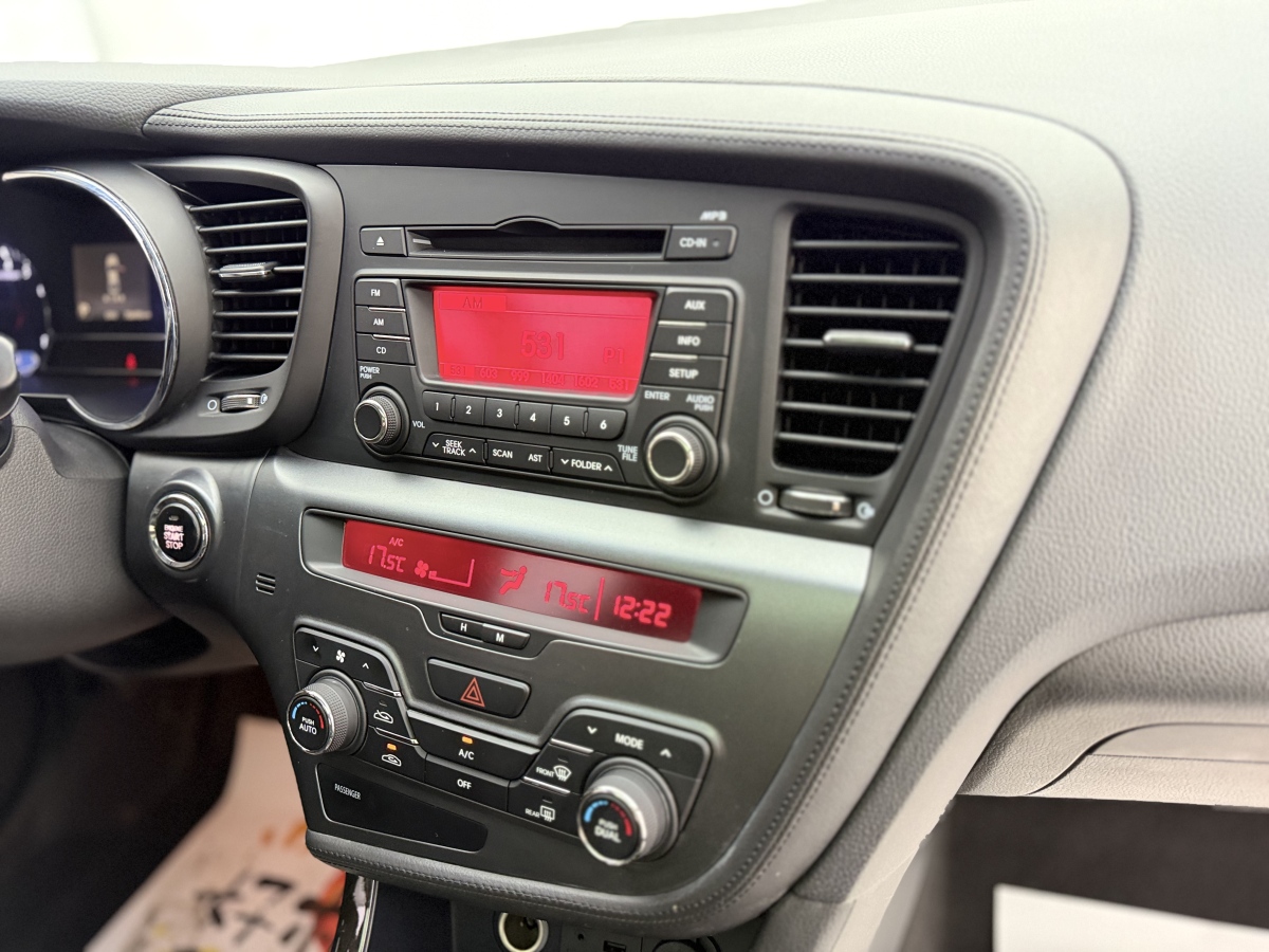2013年7月起亞 K5  2012款 2.0L 自動DLX
