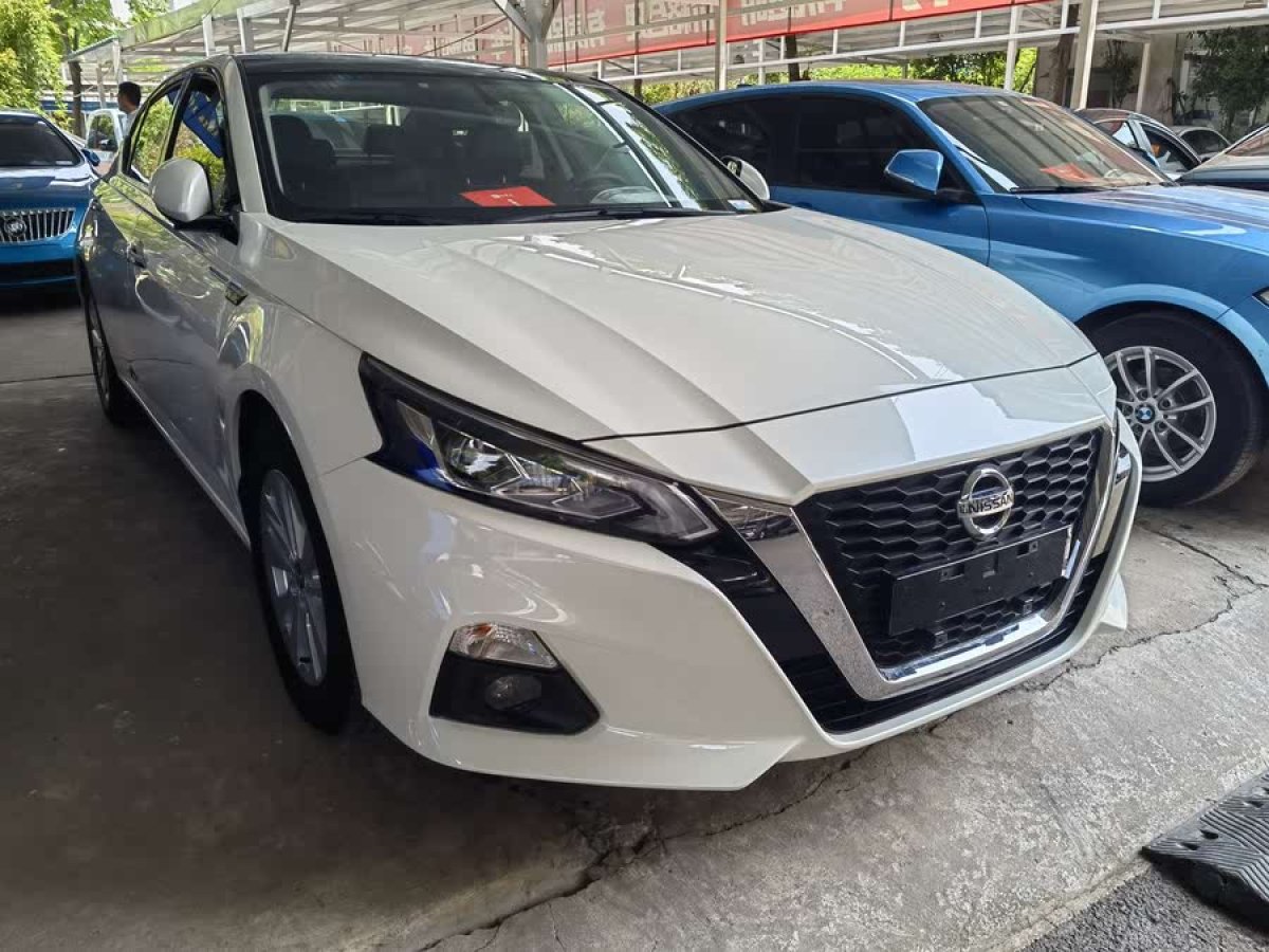 日產(chǎn) 天籟  2020款 改款 2.0L XL 舒適版圖片