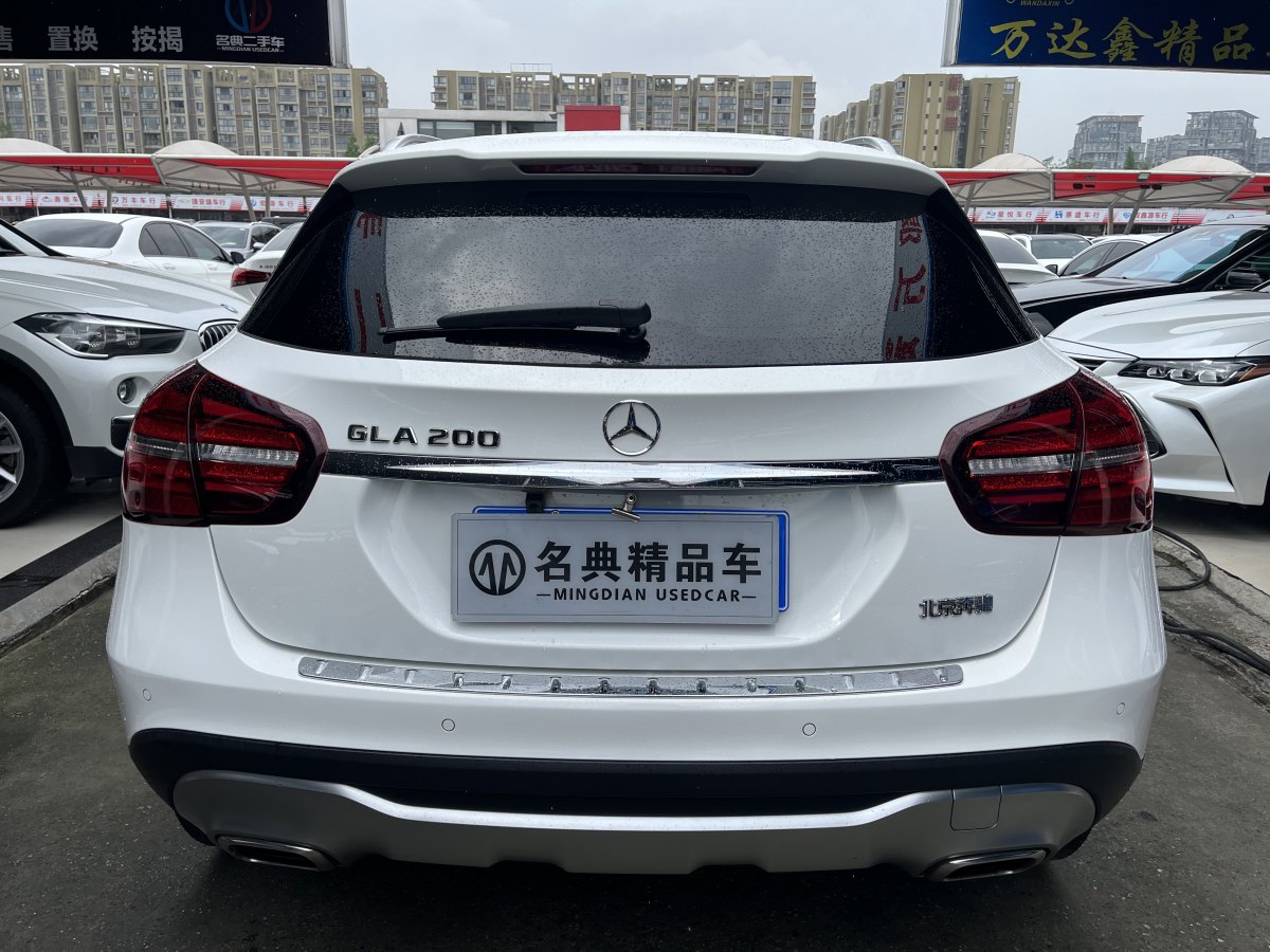 奔驰 奔驰GLA  2019款 GLA 200 动感型图片