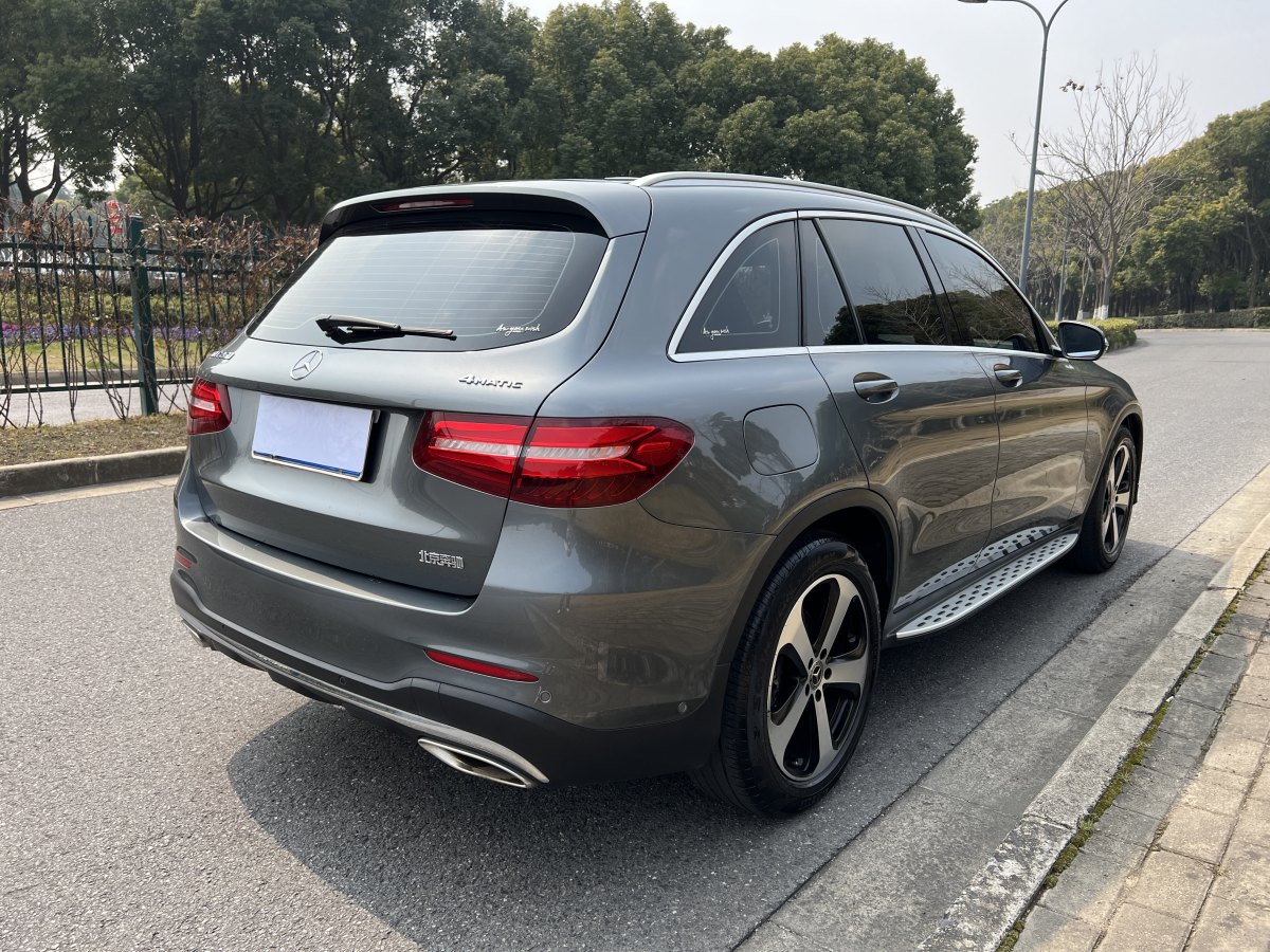 奔馳 奔馳GLC  2018款 改款 GLC 260 4MATIC 豪華型圖片