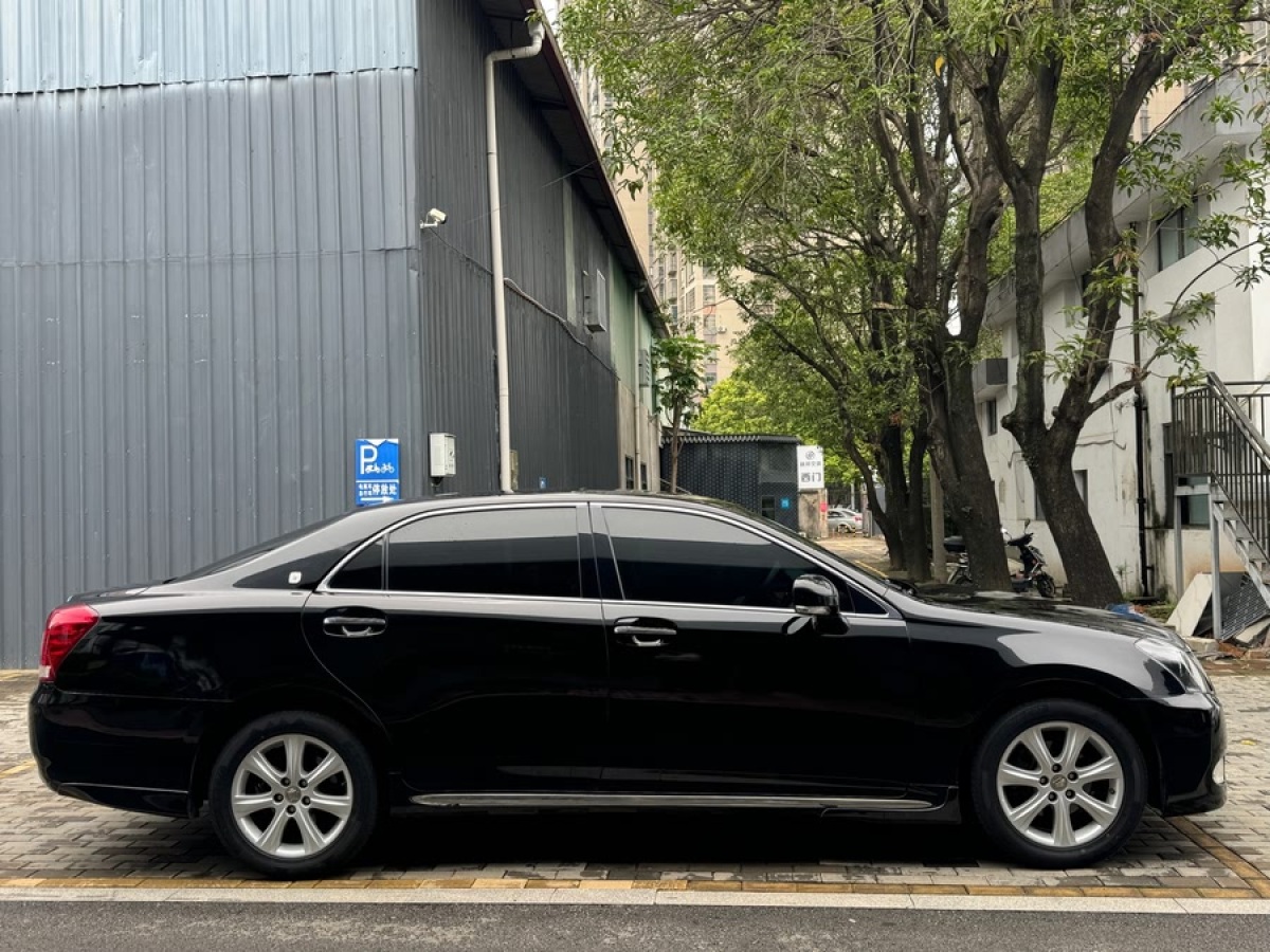 豐田 皇冠  2010款 3.0L Royal Saloon圖片