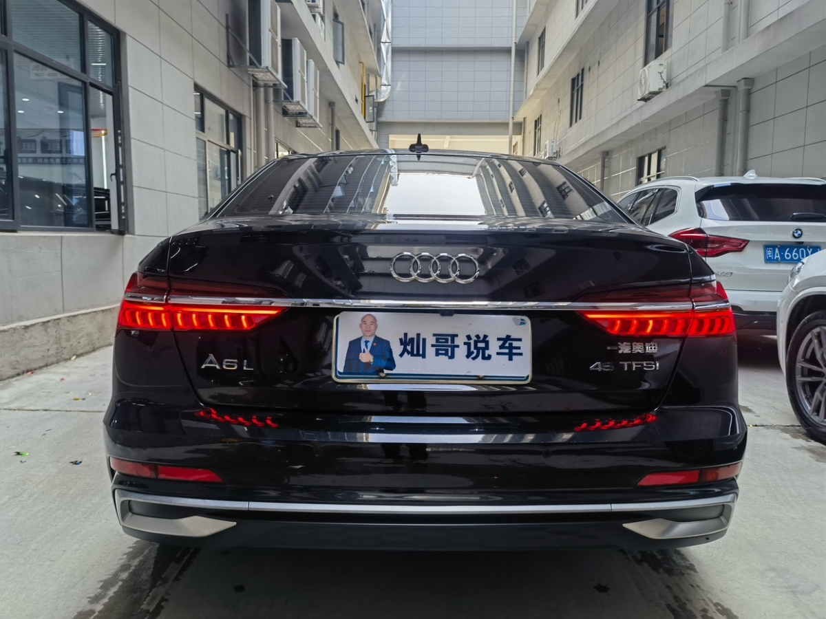 奧迪 奧迪A6L  2023款 45 TFSI 臻選致雅型圖片