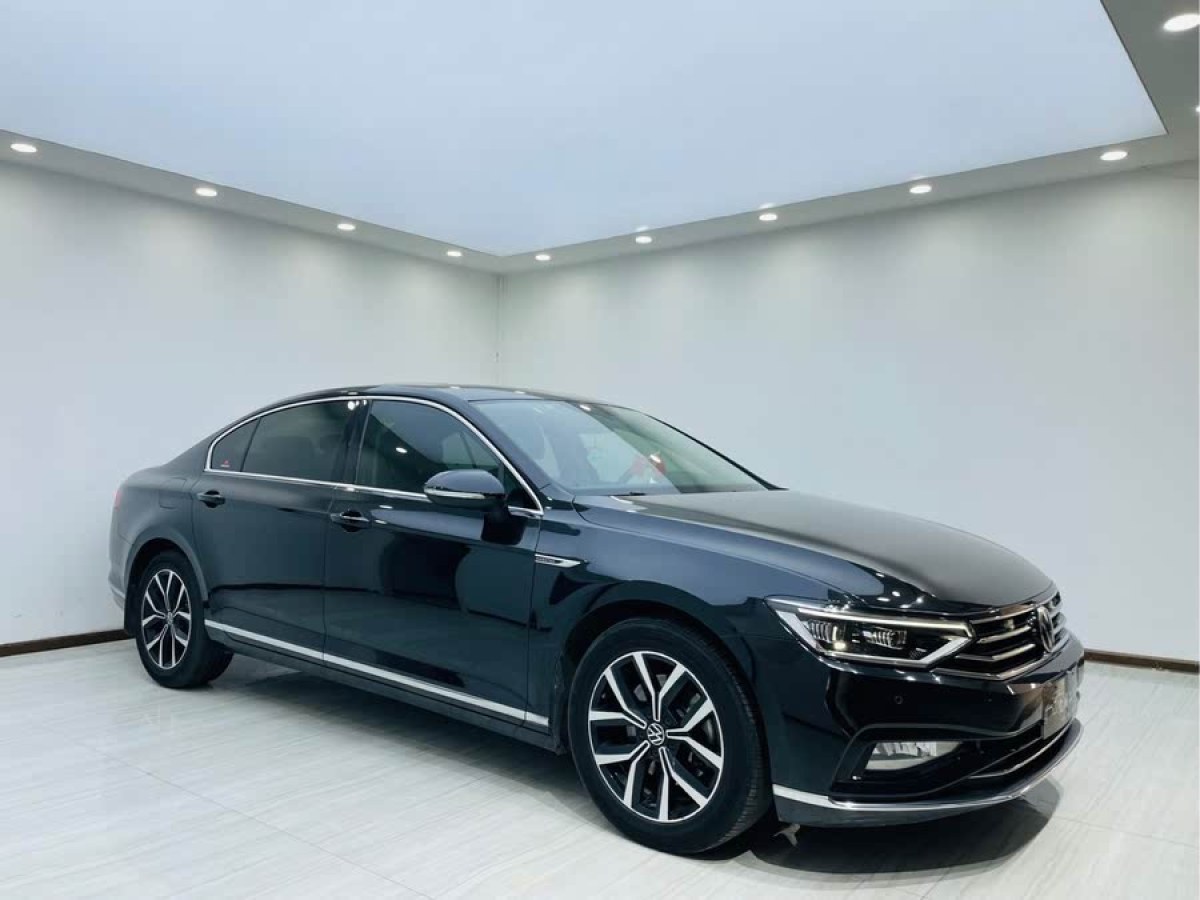 大眾 邁騰  2021款 330TSI DSG 30周年紀(jì)念版圖片