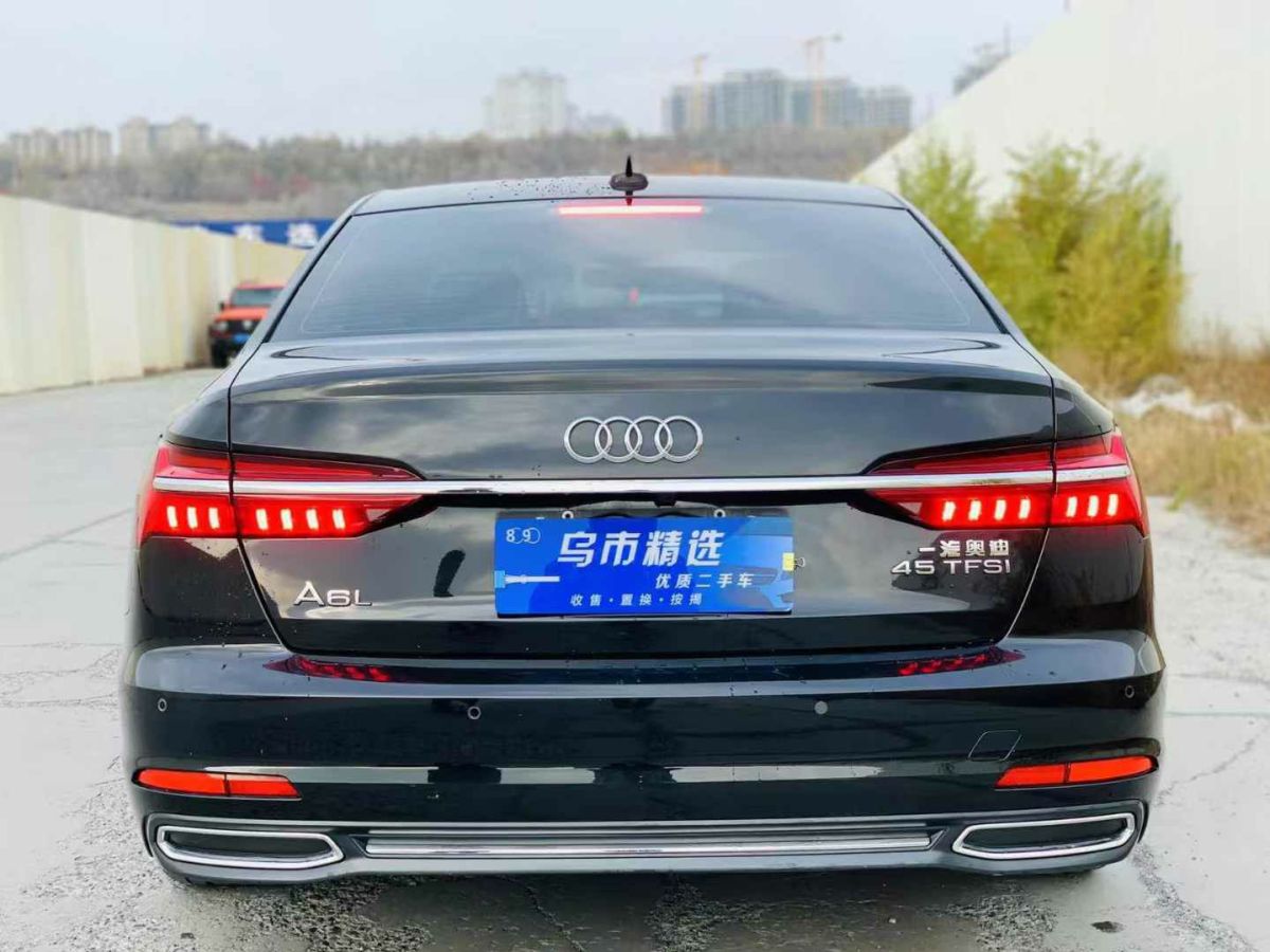 奧迪 奧迪A6  2020款 Allroad 探索家 55 TFSI 尊享越野型圖片