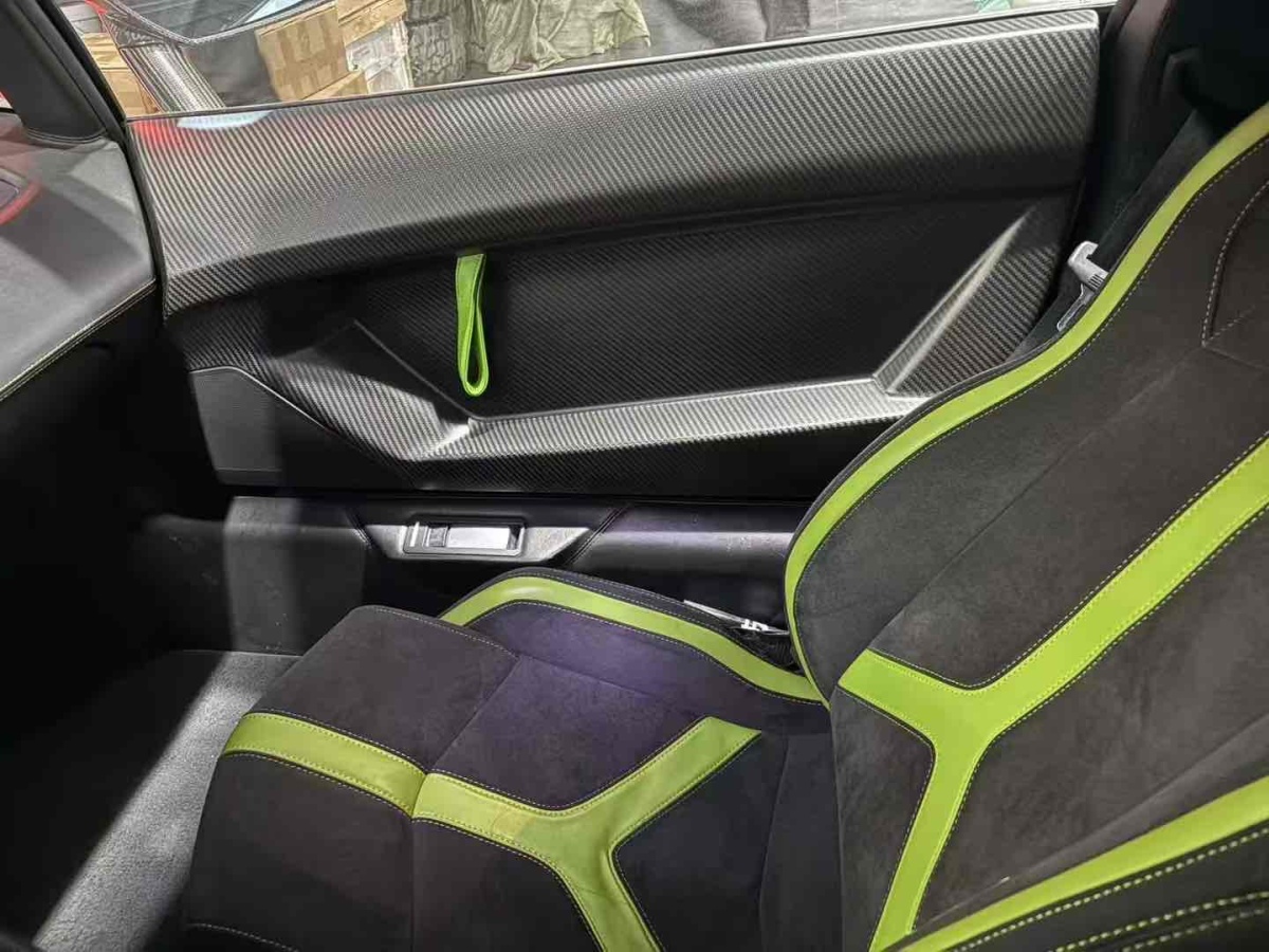 蘭博基尼 Aventador  2013款 LP 700-4 Roadster圖片