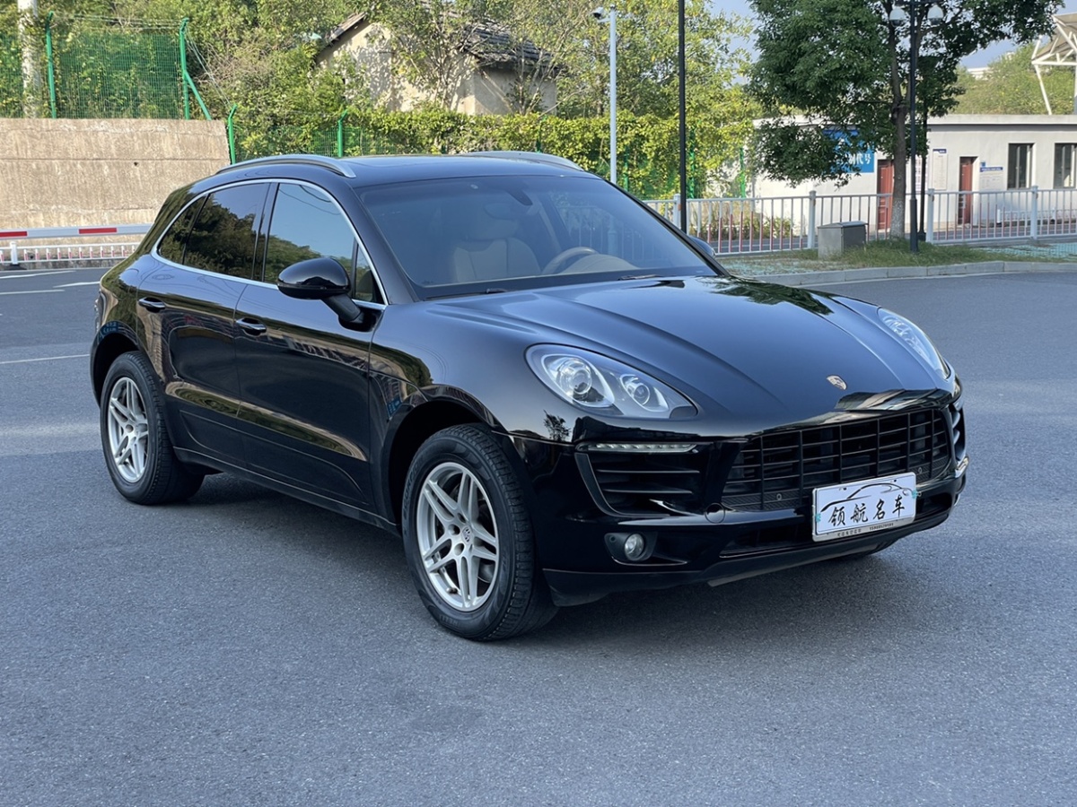 2015年9月保時(shí)捷 Macan  2014款 Macan 2.0T