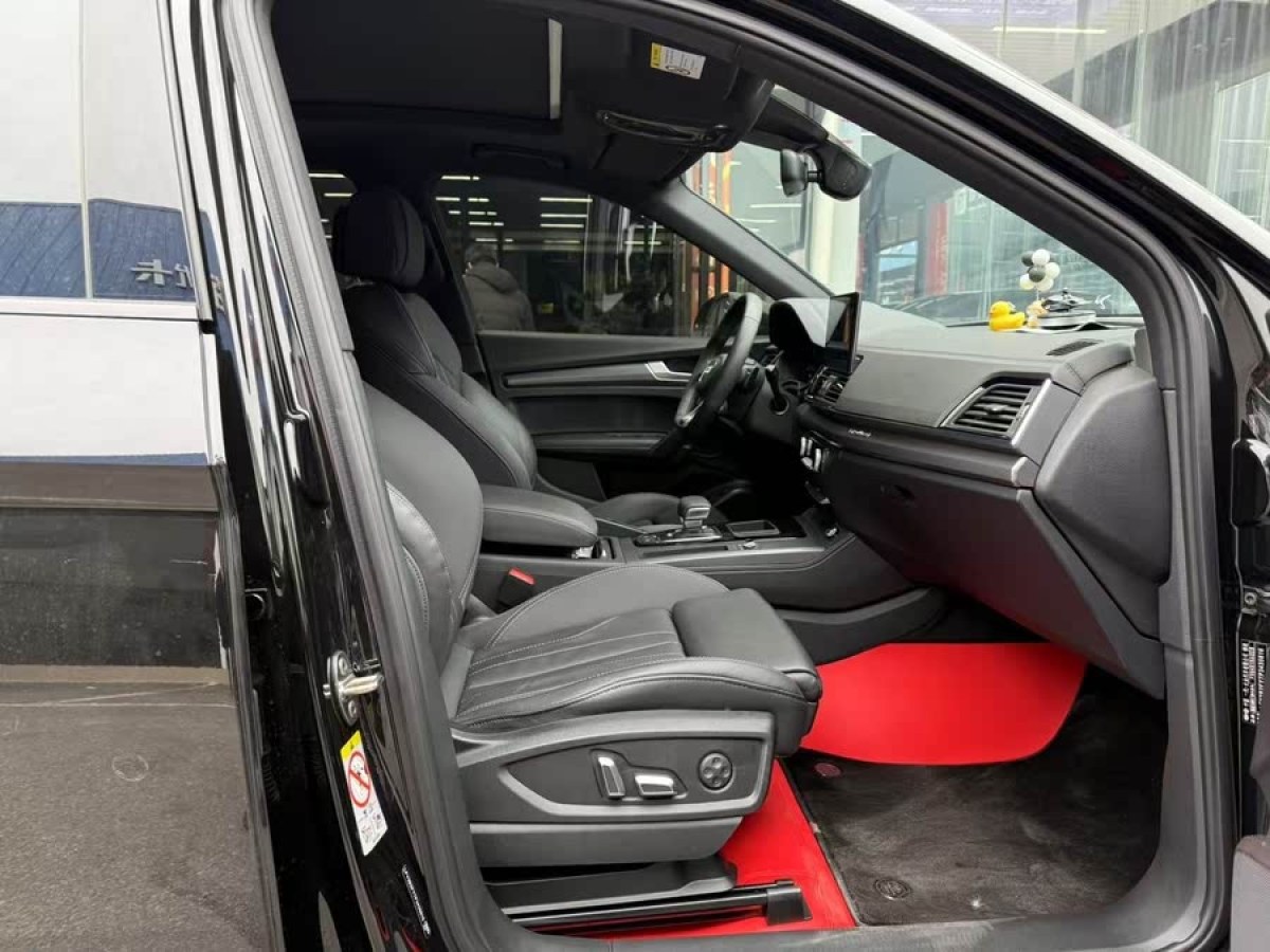 奧迪 奧迪Q5L  2024款 40 TFSI 豪華動(dòng)感型圖片