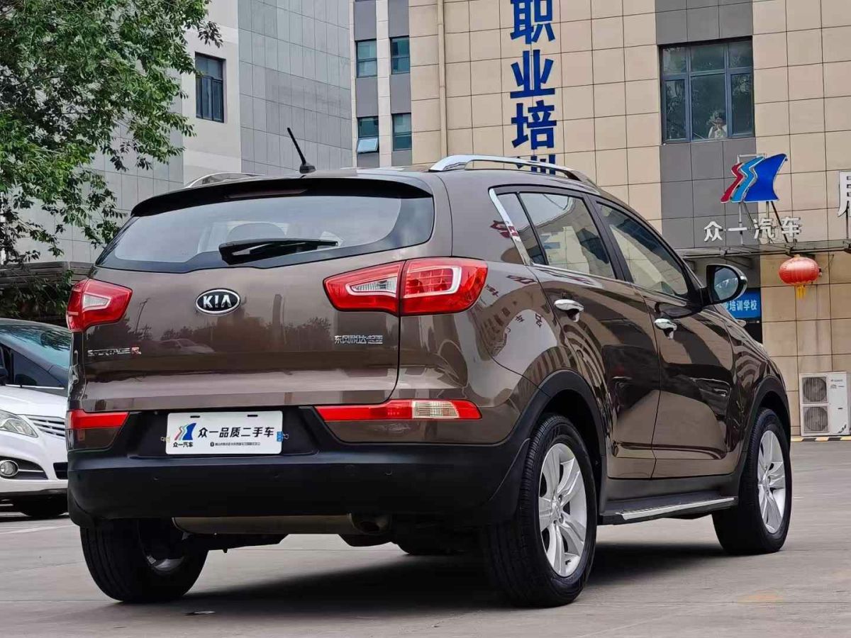 起亞 獅跑  2013款 2.0L 自動(dòng)兩驅(qū)版GLS圖片